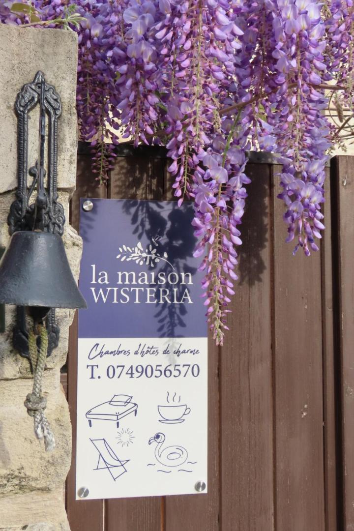 La Maison Wisteria Saint-Pantaléon-les-Vignes Exterior foto